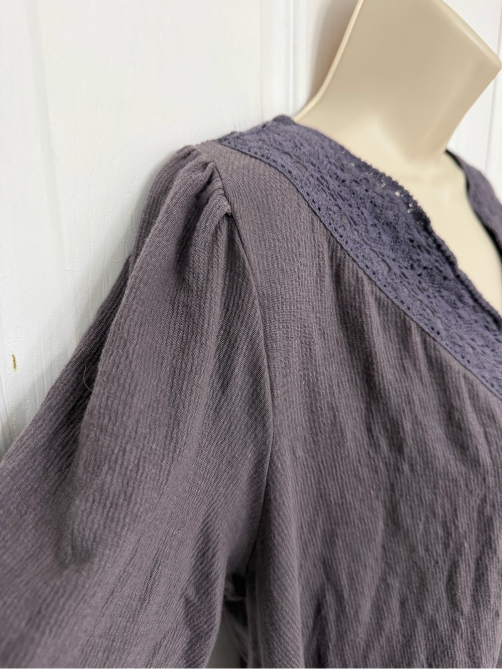Lucky Brand Open Neck Lace Top Small Boho Gauze Button Front - Picture 6 of 12
